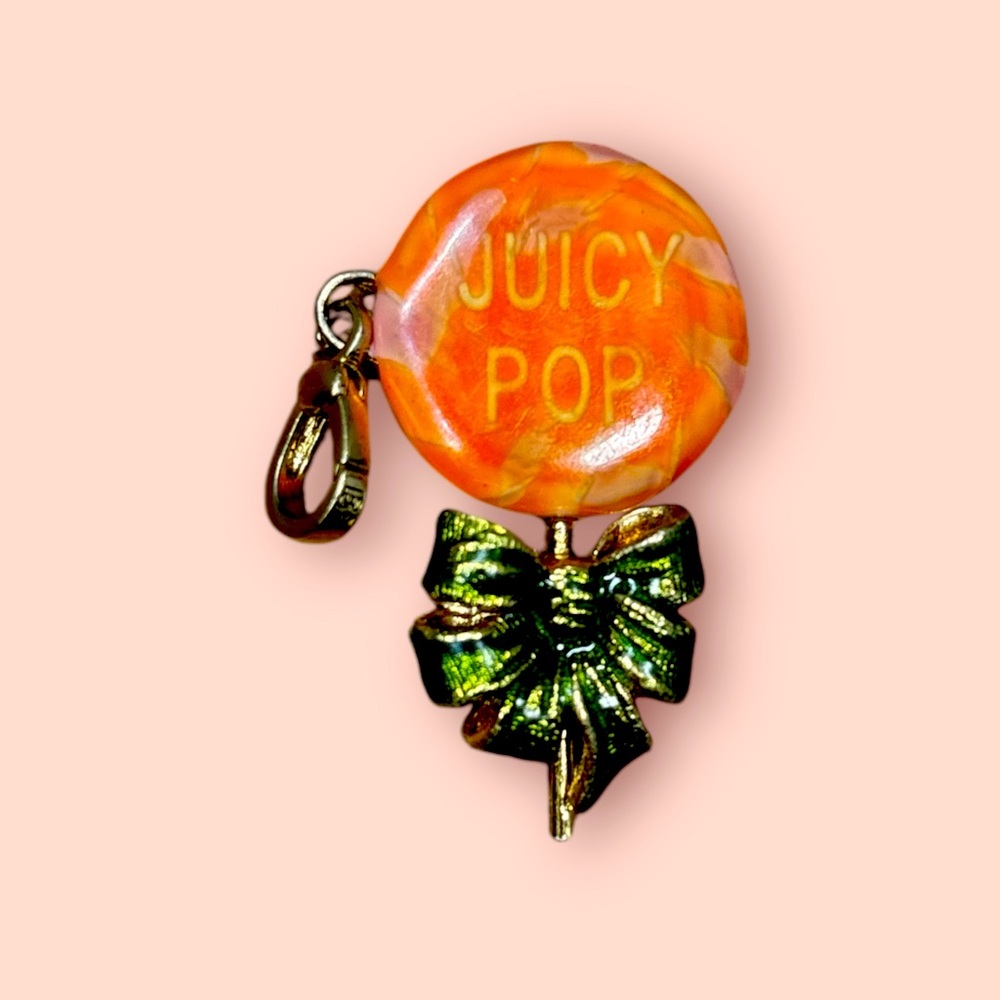 RARE JUICY 2005 Vintage Y2K JUICY POP ORANGE ROUND Enamel LOLLIPOP BOW CHARM